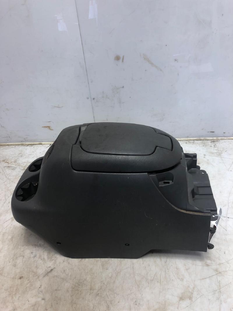 2001 - 2007 Toyota Sequoia Center Console Assembly Gray (FA11) w/o Rear Audio OEM 589100C011B0