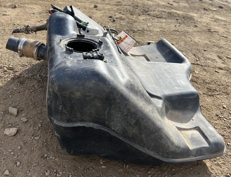 1999 Saturn Cpe Fuel Tank Assembly