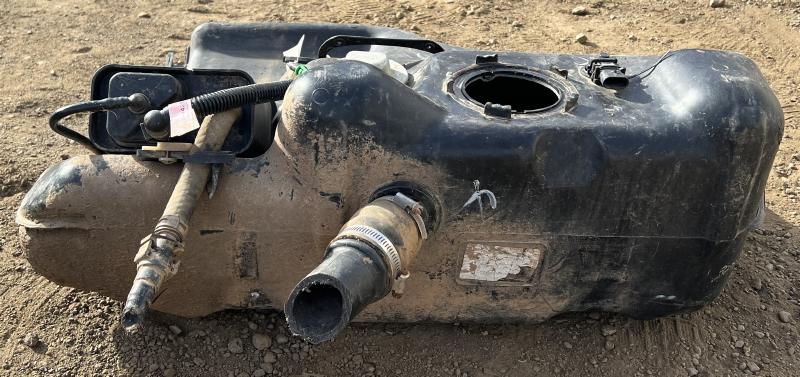 1999 Saturn Cpe Fuel Tank Assembly