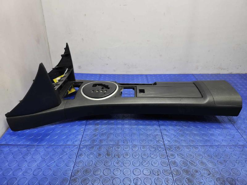 2008 Mazda Miata Front Console