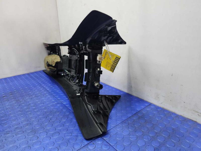 2008 Mazda Miata Front Console