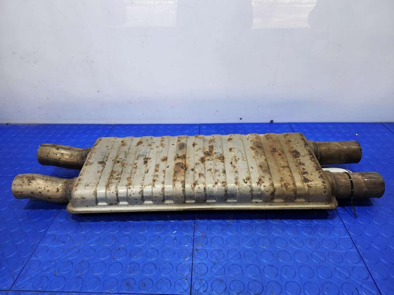 2015-2017 Ford Mustang 3.7L Center Intermediate Exhaust Muffler OEM FR3Z5230R