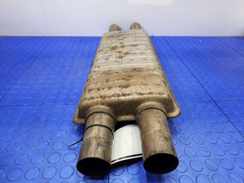 2015-2017 Ford Mustang 3.7L Center Intermediate Exhaust Muffler OEM FR3Z5230R