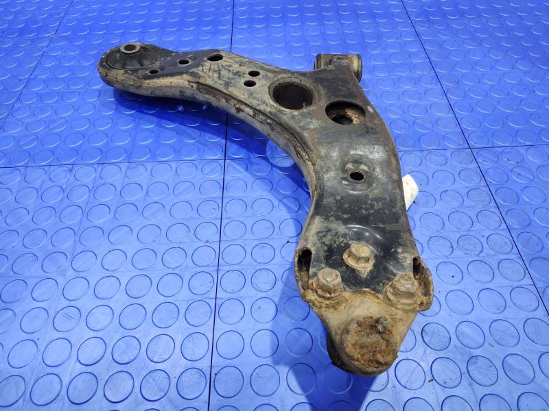 2010 Toyota Prius Lower Control Arm Front