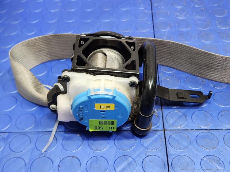 2016 Kia Sedona Front Seat Belt