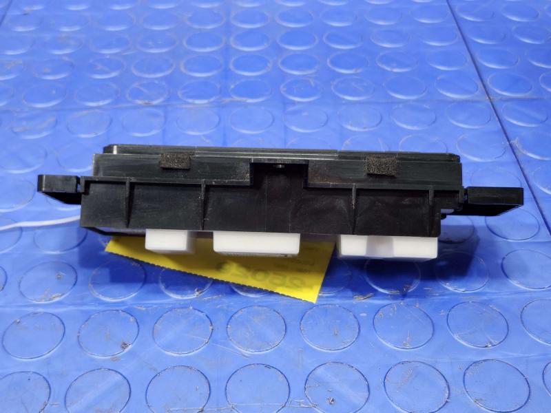 2014-2020 Infiniti QX60 Auto Rear Climate Temperature Controls OEM 275113JA0A