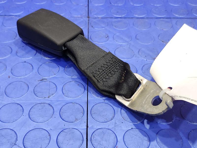 2010 Mazda Mazda3 Rear Seat Belt