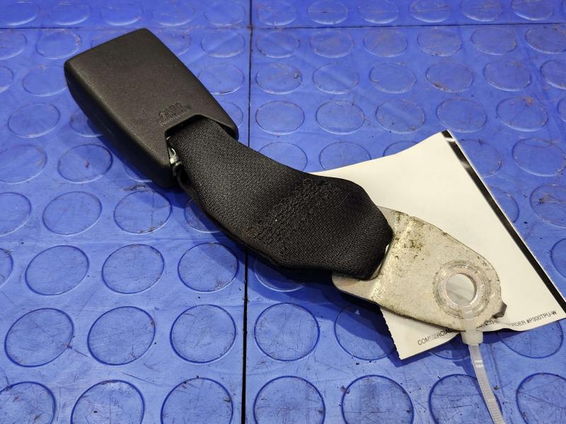 2010 Mazda Mazda3 Rear Seat Belt