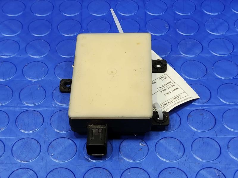 2022 Nissan Altima Camera/Projector