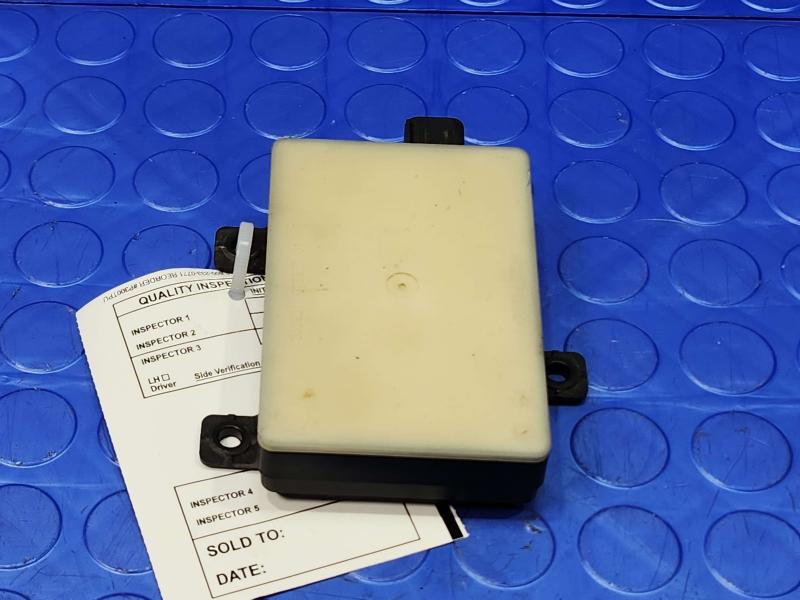 2022 Nissan Altima Camera/Projector