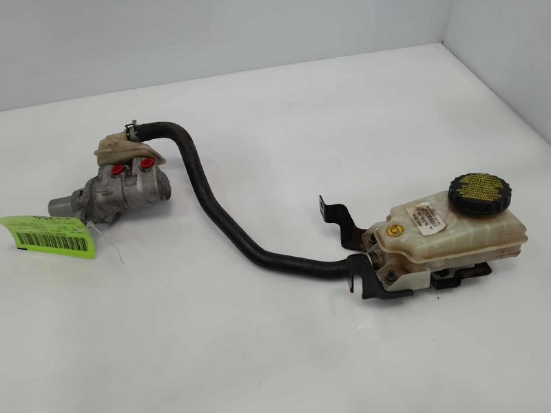 2015 Nissan Pathfinder Master Cylinder