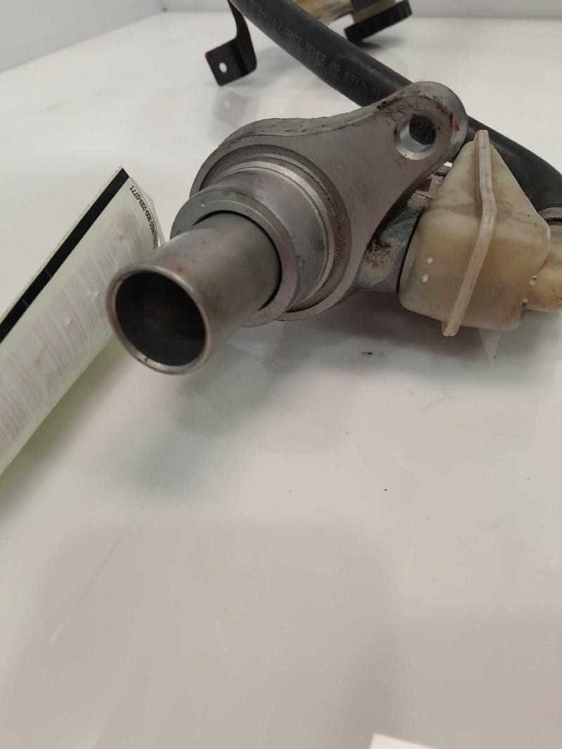 2015 Nissan Pathfinder Master Cylinder
