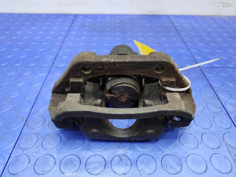 2013 Ford Taurus Caliper