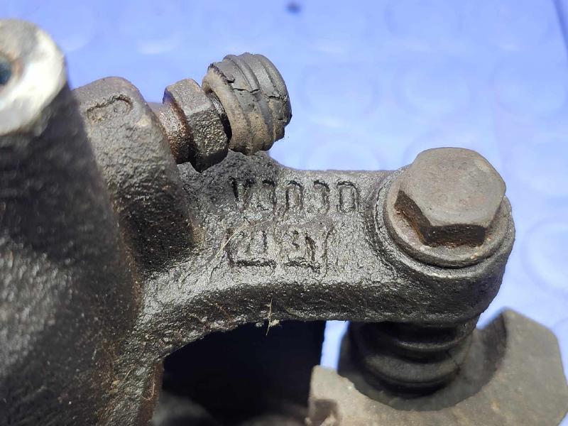 2013 Ford Taurus Caliper