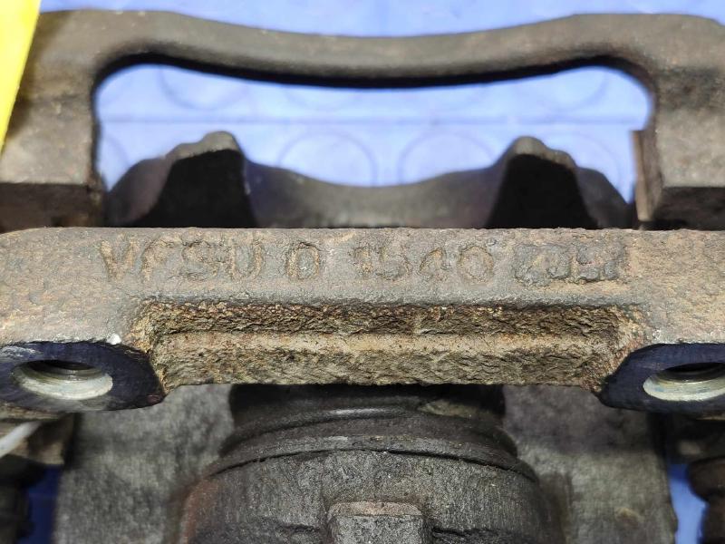 2013 Ford Taurus Caliper