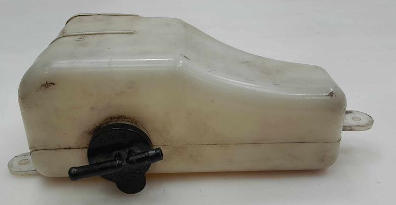 2003 - 2009 Toyota 4Runner Engine Coolant Reservoir Tank OEM 1647050140