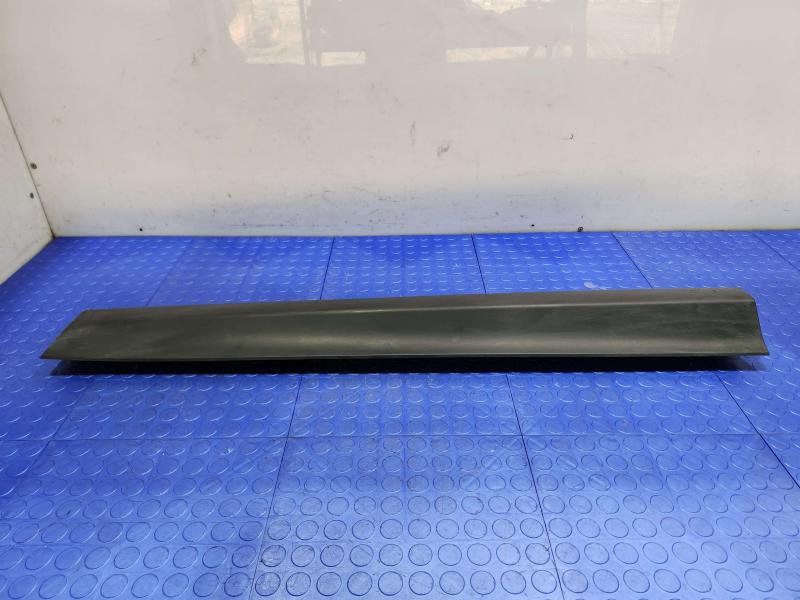 2020 Land Rover Discovery Sport Front Door Moulding