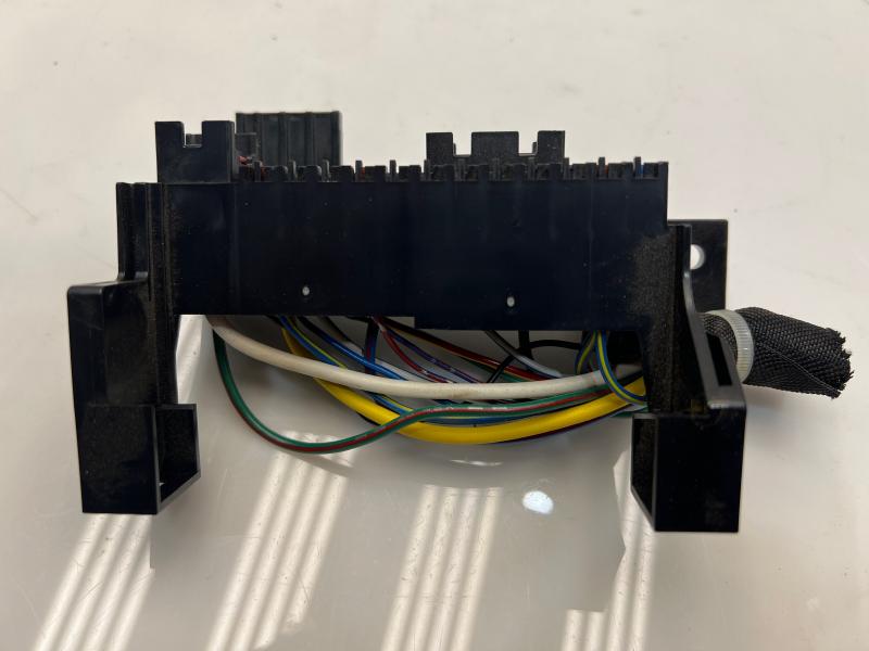 2015 Mazda Mazda6 Cabin Fuse Box