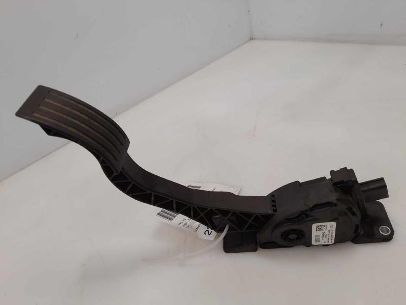 2017 - 2019 Ford Escape Accelerator Pedal Assembly OEM F1DC-9F836-AA