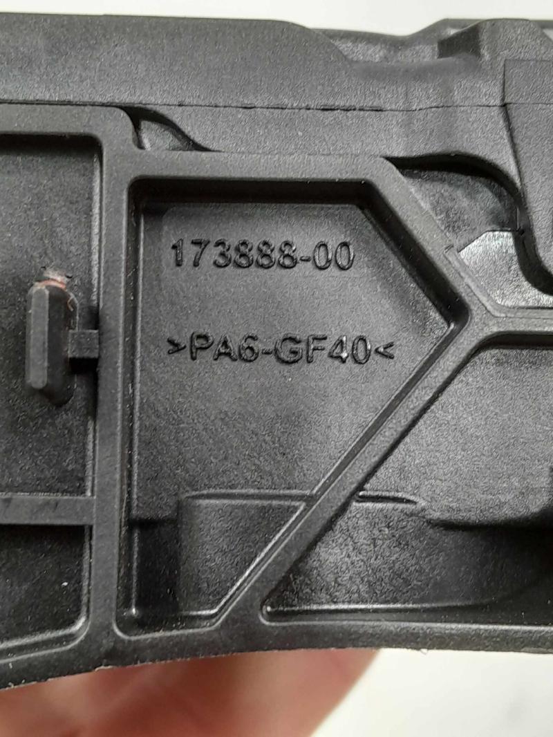 2017 - 2019 Ford Escape Accelerator Pedal Assembly OEM F1DC-9F836-AA