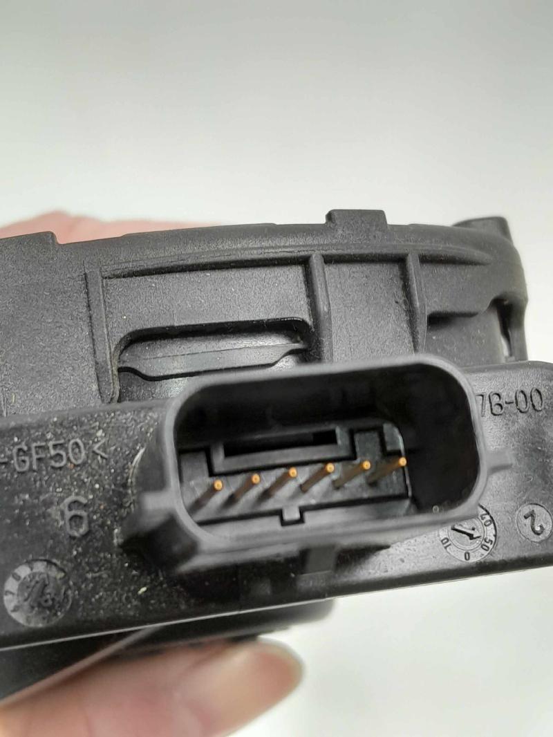 2017 - 2019 Ford Escape Accelerator Pedal Assembly OEM F1DC-9F836-AA