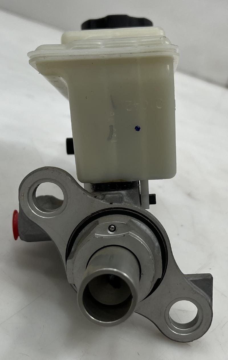 2019 GMC Acadia Master Cylinder