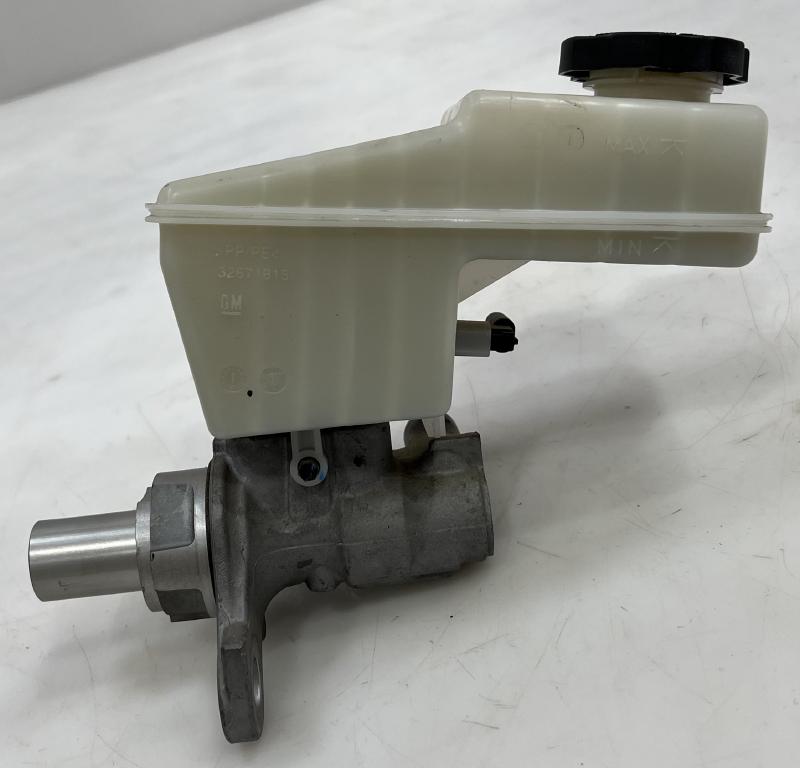 2019 GMC Acadia Master Cylinder