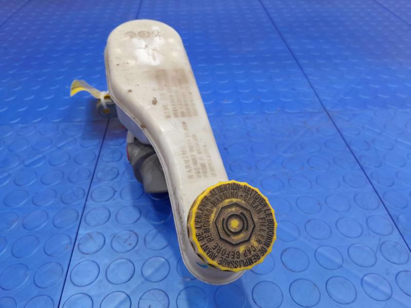 2014 Dodge Journey Master Cylinder