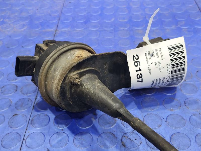 1997-1999 Dodge Dakota Cruise Control Servo Assembly Genuine OEM 52079199AB