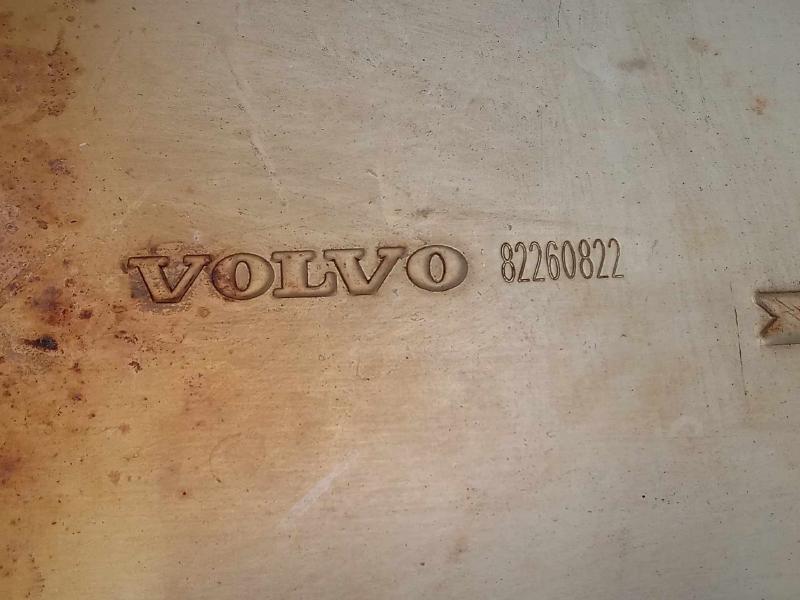 2016 Volvo XC90 Muffler