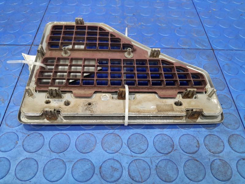2008 Ford F-250 Super Duty Fender Moulding
