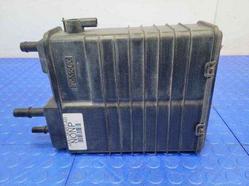 2011-2013 Ford Fiesta Fuel Vapor Charcoal Canister Assembly OEM AE8Z9D653C