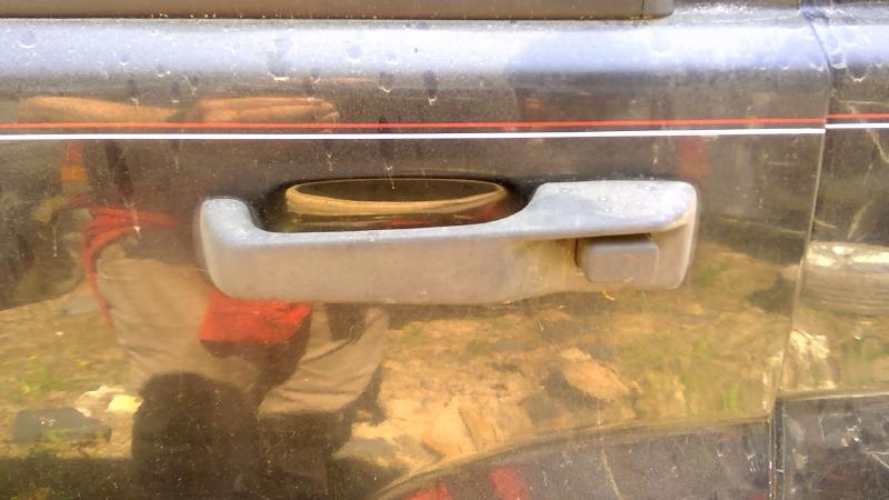 1993 - 1998 Jeep Grand Cherokee Rear Door Handle LH Driver Side OEM 55075655