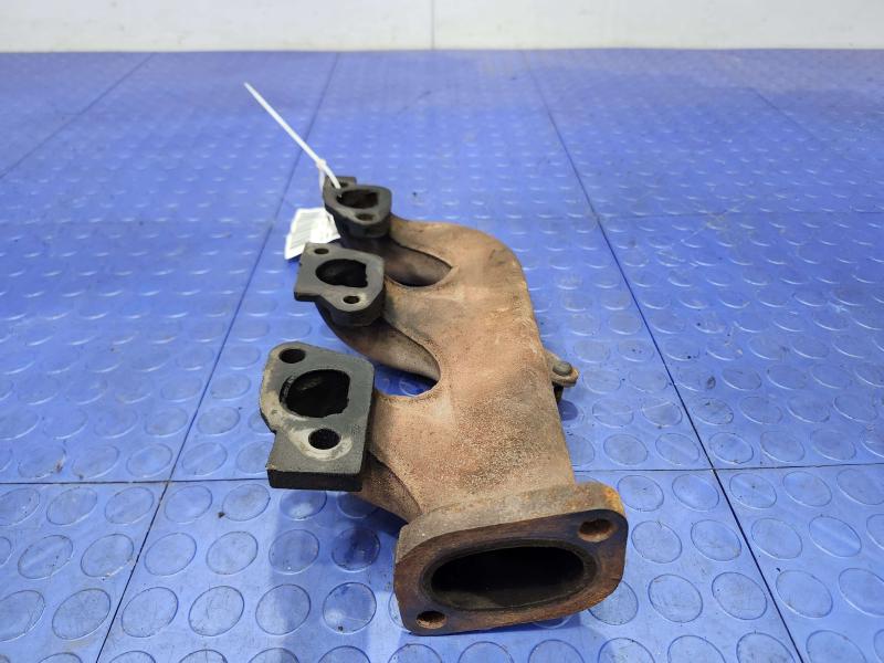2007 Dodge Grand Caravan Exhaust Manifold
