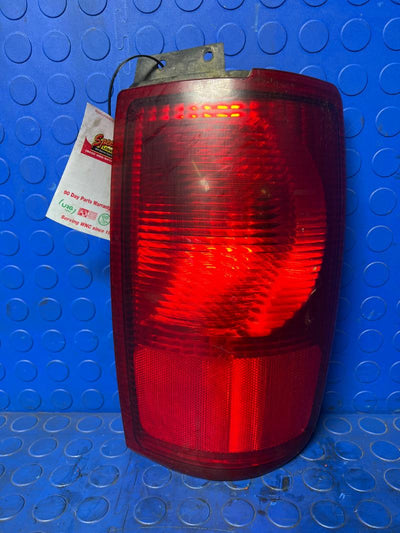 2002 Lincoln Navigator Tail Light Assembly