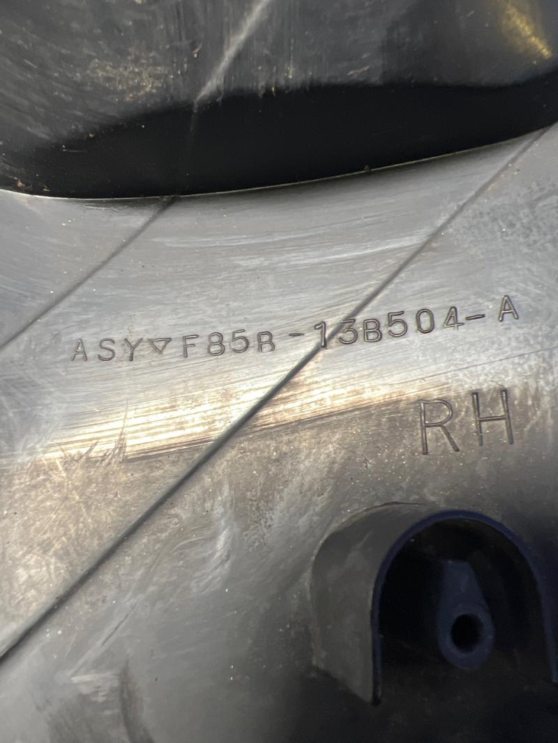 2002 Lincoln Navigator Tail Light Assembly