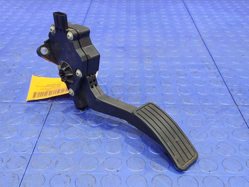 2008 Subaru Legacy Pedal Assembly