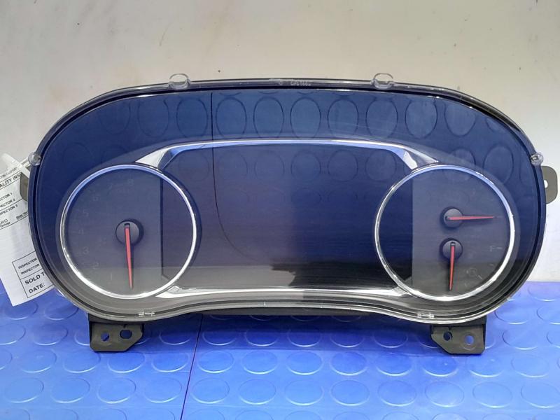 2017 GMC Acadia Instrument Cluster Speedometer 129K Genuine OEM 84152898