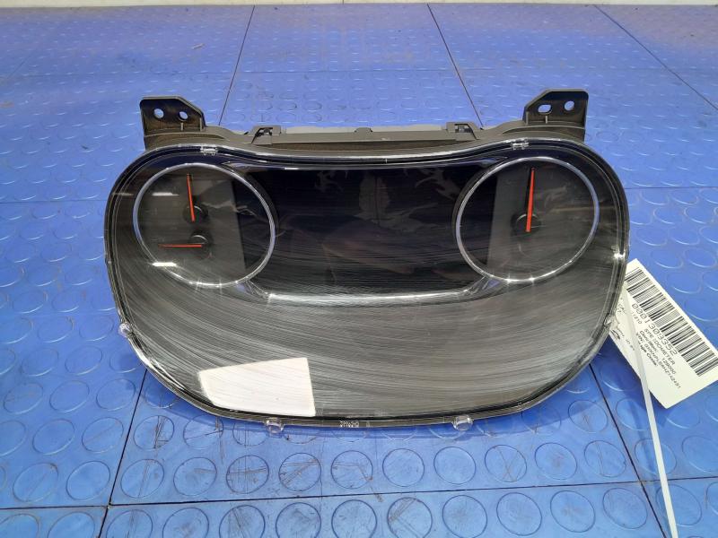 2017 GMC Acadia Instrument Cluster Speedometer 129K Genuine OEM 84152898