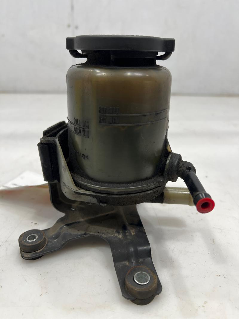 2007 - 2021 Toyota Tundra Power Steering Fluid Reservoir OEM 443600C050