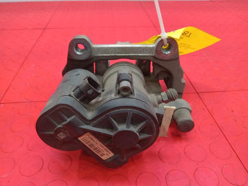 2013 Ford Fusion Caliper