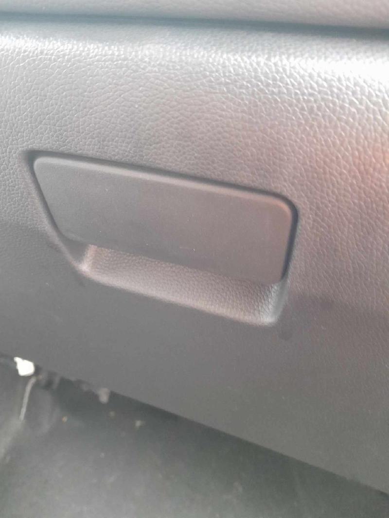 2015 Honda Fit Glove Box