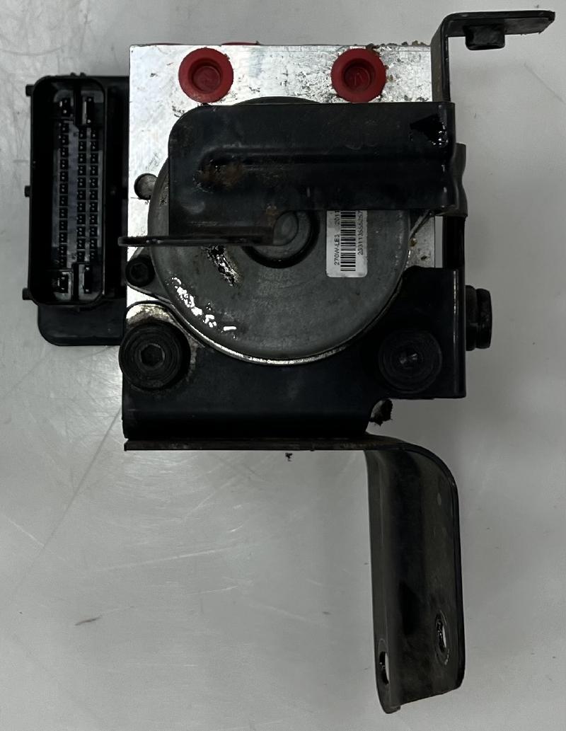 2011 - 2013 Kia Sorento ABS Anti Lock Brake Pump Modulator Assembly OEM 589101U860
