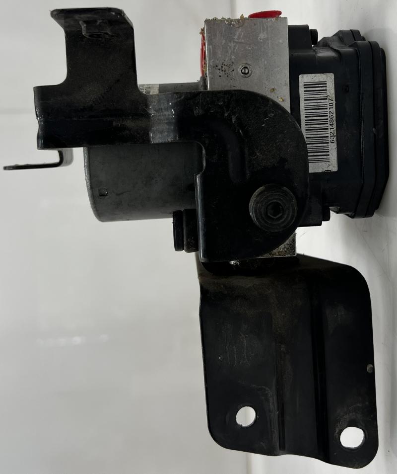 2011 - 2013 Kia Sorento ABS Anti Lock Brake Pump Modulator Assembly OEM 589101U860