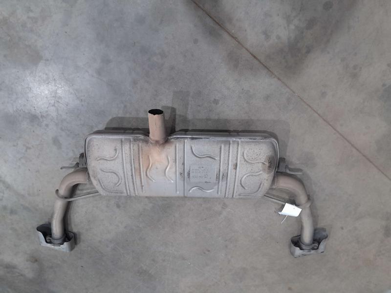 2014 - 2019 Mercedes Benz CLA250 C117 Rear Exhaust Muffler OEM 1174900750