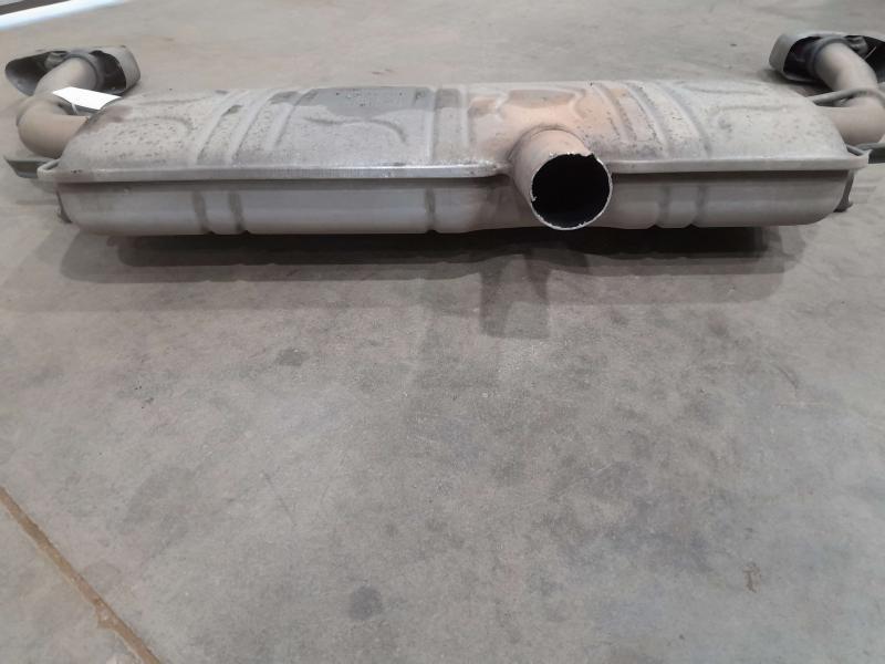 2014 - 2019 Mercedes Benz CLA250 C117 Rear Exhaust Muffler OEM 1174900750
