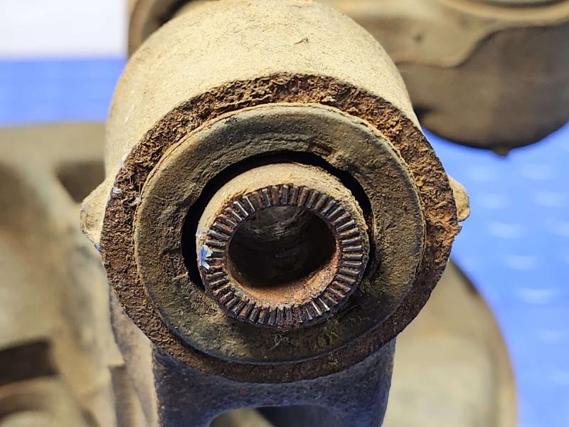 2002 Toyota Camry Rear Knuckle/Stub Axle