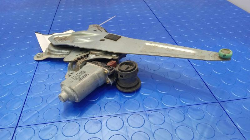2005 Toyota RAV4 Side/Rear/Cargo Regulator