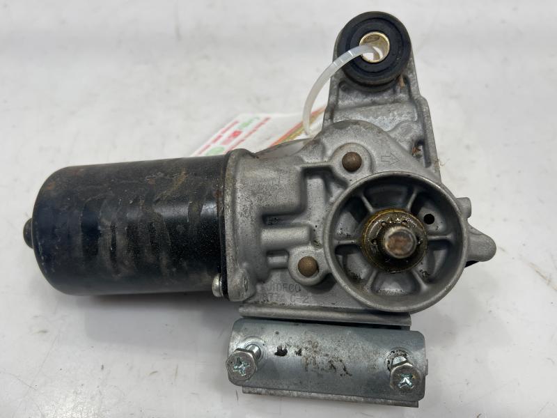 2008 Nissan Titan Wiper Motor Front