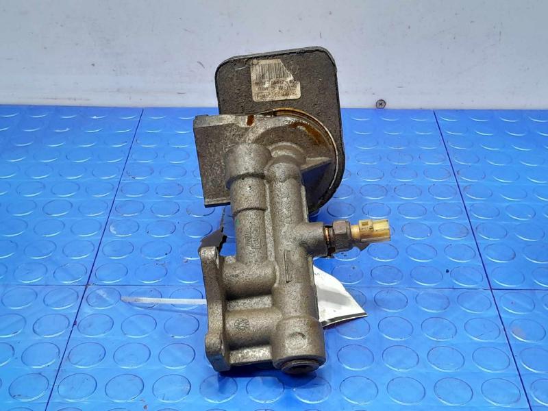 2015 Ford F-150 Oil Filter Housing